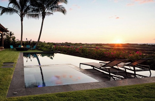 Kaupulehu House | Puka Pa 8 – Sweeping Ocean Views | Onsite Staff & Daily Housekeeping