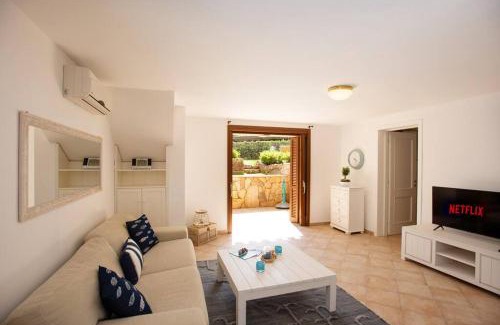 Is Molas Apartment | [Pula Is Molas Resort] wi-fi free parking Netflix