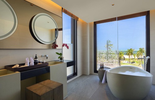 Kuta Hotel | Pullman Lombok Merujani Mandalika Beach Resort