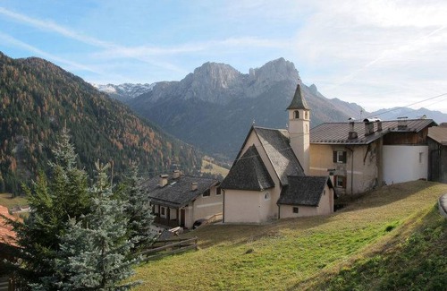 San Giovanni di Fassa House | Punta Emma (HV5CHK1)