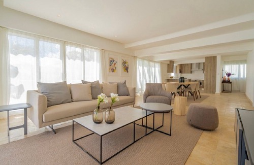 Cap Cana Marina Apartment | Punta Palmera Beach Front and pool views Cap Cana