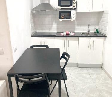 Las Palmas de Gran Canaria Apartment | Puntilla Beach Flat by Canary365