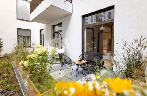 Friedrichshain-Kreuzberg Apartment | Pure Berlin Apartments - Luxury at Pure Living in City Center