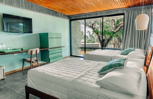 El Zonte Hotel | Puro Surf Hotel and Academy