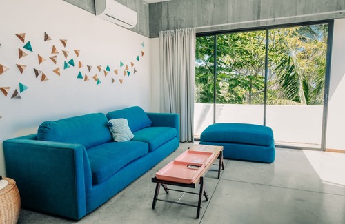 El Zonte Hotel | Puro Surf Hotel and Academy