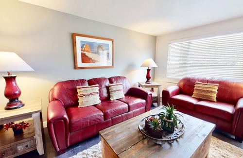 Moab Apartment | Purple Sage Flats 5