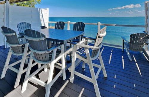 Put-in-Bay House | Put-in-Bay Waterfront Condo #207