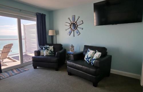Put-in-Bay House | Put-in-Bay Waterfront Condo #207