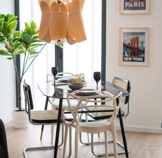 En Corts Apartment | PV Loft Valencia - Modernos y cómodos estudios dúplex cerca a Russafa