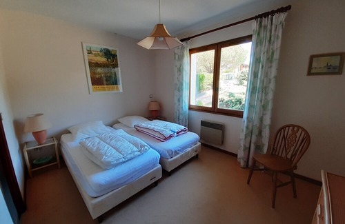 Pyla-sur-Mer House | Pyla-Sur-Mer Pretty quiet Villa with Pool and 5 bedrooms - for 10 people