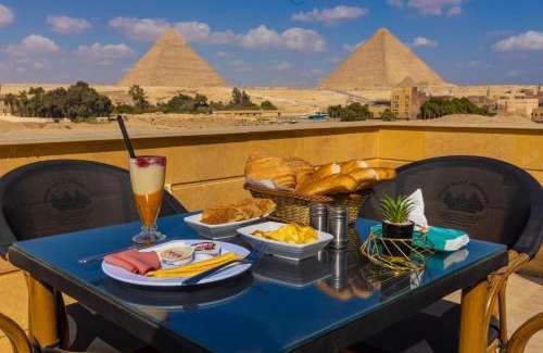 Kafrat al Jabal Hotel | Pyramids Land View