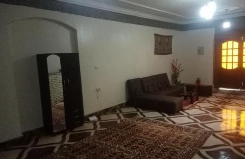Shurtah al-Dakhlah House | PYRAMIDS Villa T Medetion Camping