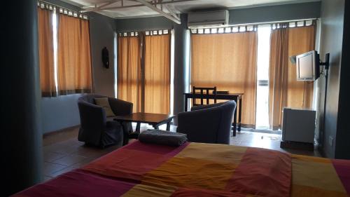 Oyster Bay Bed & Breakfast | Q-Bar & Guesthouse
