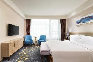 Pudong Hotel | Q-Box Hotel Shanghai Sanjiagang -Offer Pudong International Airport and Disney shuttle