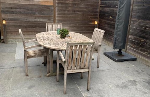 Hillegem Apartment | Q Guesthouse