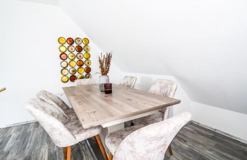 Leopoldstadt Apartment | Q Luxurious duplex apartment in Praterstern area