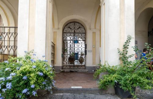 Capri Apartment | Qasar Luxury Suite - in Capri's Piazzetta