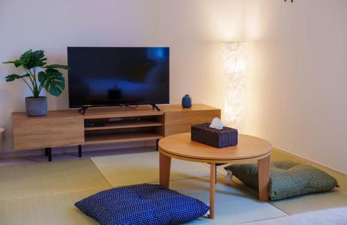 Katsushika Apartment | QH202, Newly renovated hotel, direct access to Ueno, Asakusa, Disneyland, Airport
