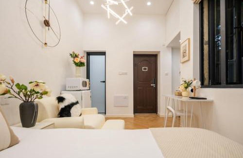 Xuhui Apartment | QingYan