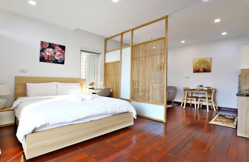 Cong Vi Apartment | QMP Friendly House Linh Lang