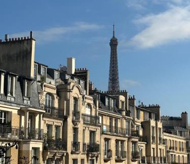 16th Arrondissement Apartment | Quai de Seine Tour Eiffel Trocadéro