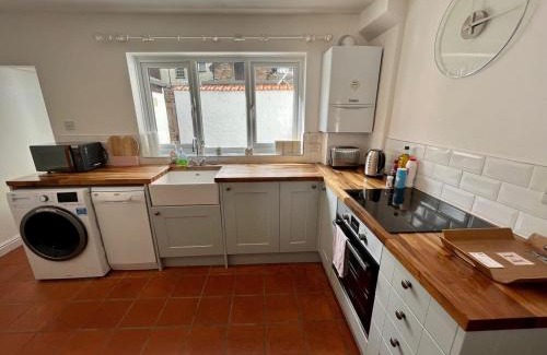 Cambridge City Centre House | Quaint 2 bed Cottage in the Heart of Cambridge