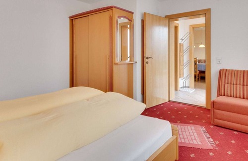 Hainzenberg Apartment | Quaint Apartment in Hainzenberg near Horbergbahn