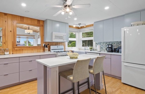 Rice Point Cottage | Quaint Cottage with direct beach access and water views that go on for miles.