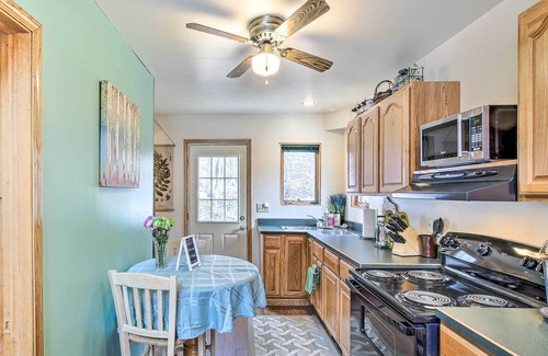 Plymouth Cabin | Quaint Plymouth Cabin - 1 Mi to Road America!