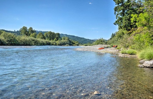 Brookings House | Quaint Riverside Reprieve with Kayaks and Floats!