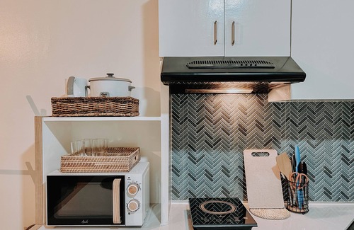 Lahug Apartment | Quaint studio with AC in charming Cebu City, inside IT Park