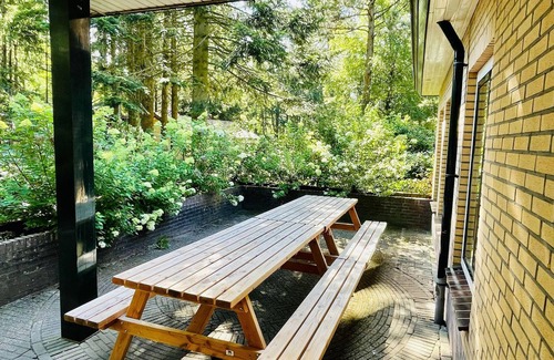 Doornspijk Villa | Quaint Villa in Doornspijk with Swimming Pool