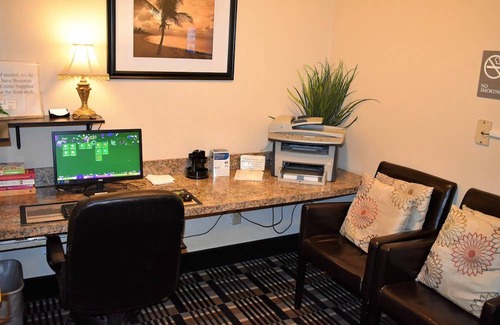 Silverthorne Hotel | Quality Inn and Suites Summit County