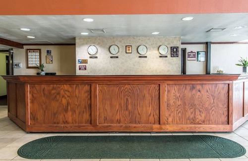 Somerset Hotel | Quality Inn and Conference Center Somerset
