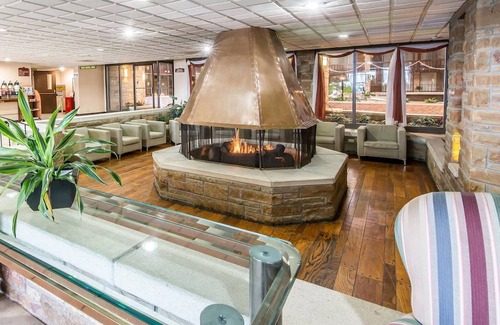 Somerset Hotel | Quality Inn and Conference Center Somerset