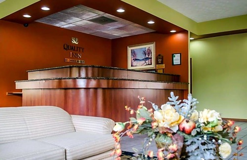 Crystal River Hotel | Quality Inn Crystal River