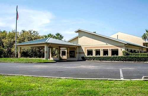 Crystal River Hotel | Quality Inn Crystal River