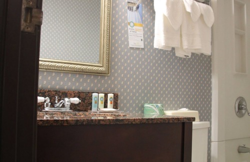 Cortland Hotel | Quality Inn Cortland - University Area