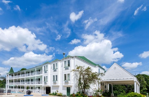 Eureka Springs Hotel | Quality Inn Eureka Springs