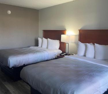 Westover Hotel | Quality Inn Fayetteville near Fort Bragg