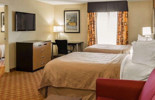 Franklin Hotel | Quality Inn Franklin