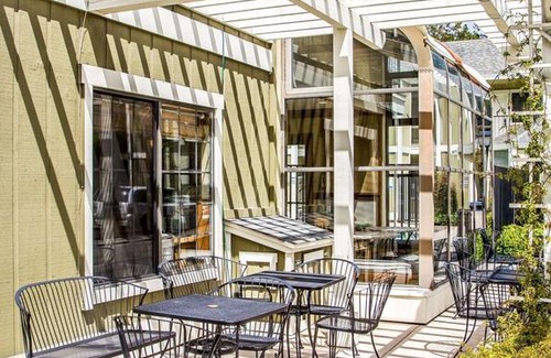 Petaluma Hotel | Quality Inn Petaluma