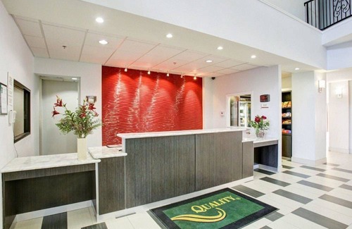 Bryan Hotel | Quality Inn & Suites Bryan