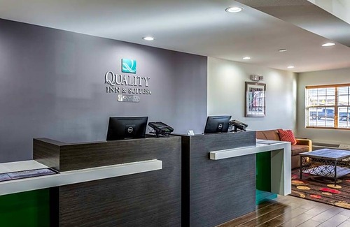 El Paso Hotel | Quality Inn & Suites El Paso I-10