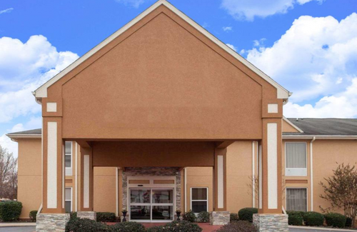 North Little Rock Hotel | Quality Inn & Suites I-40 East