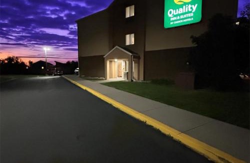 Bozeman Hotel | Quality Inn & Suites Bozeman
