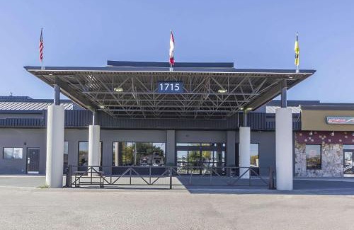 Saskatoon Hotel | Quality Inn & Suites