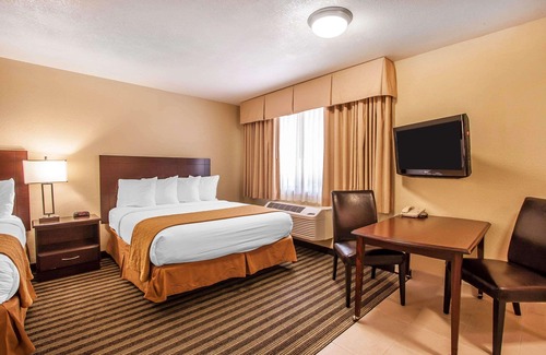 Hazel Dell South Hotel | Quality Inn & Suites Vancouver