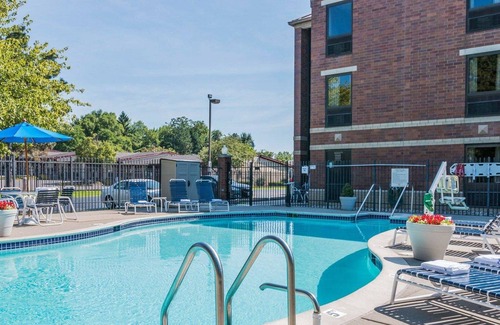 Auburn Hills Hotel | Quality Inn