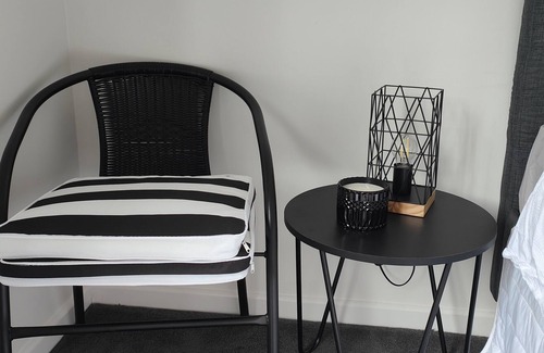 Pakuranga House | Quality Stay Private Guest Room in Town